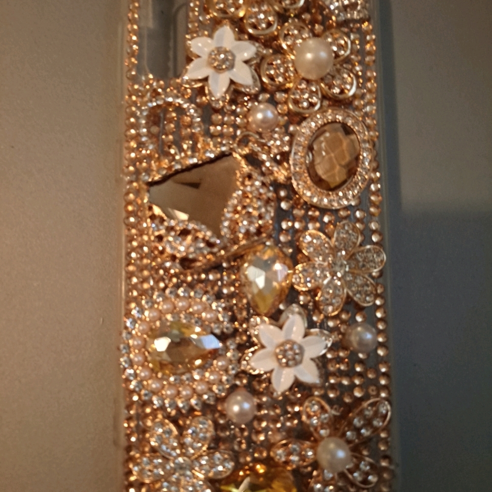 Samsung A10e bling phone cases